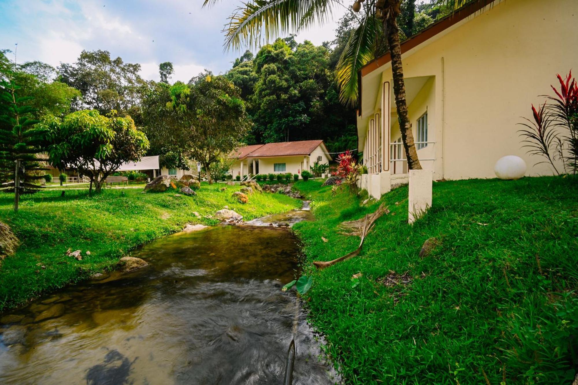 Lilla Rainforest Retreat - Hulu Langat Εξωτερικό φωτογραφία